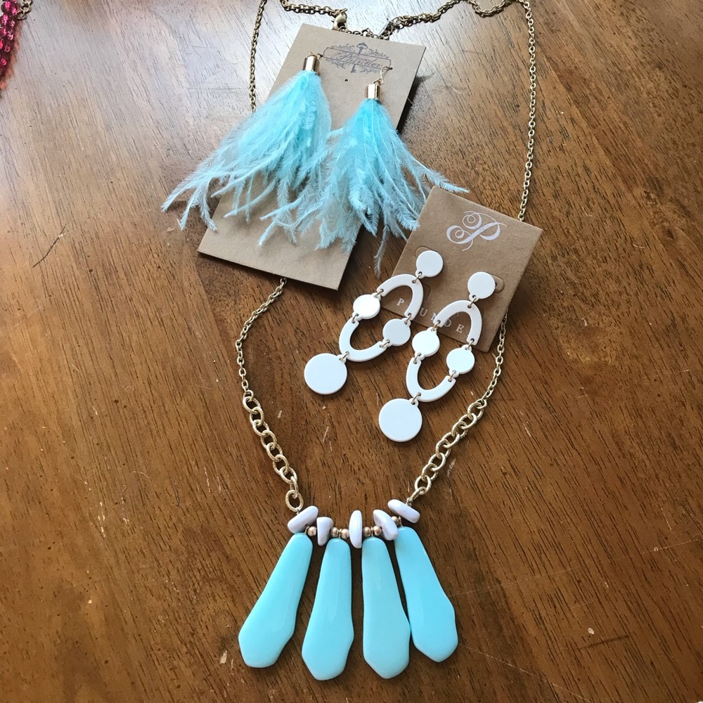 3 piece set exclusive ‘HOP’ Jewelry NEVER WORN